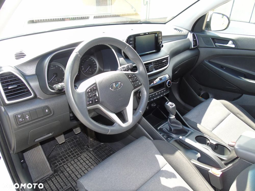 Hyundai Tucson 1.6 GDi 2WD Trend - 16