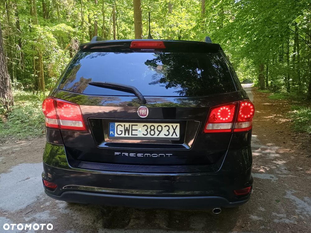 Fiat Freemont 2.0 Multijet 16V DPF Urban - 27
