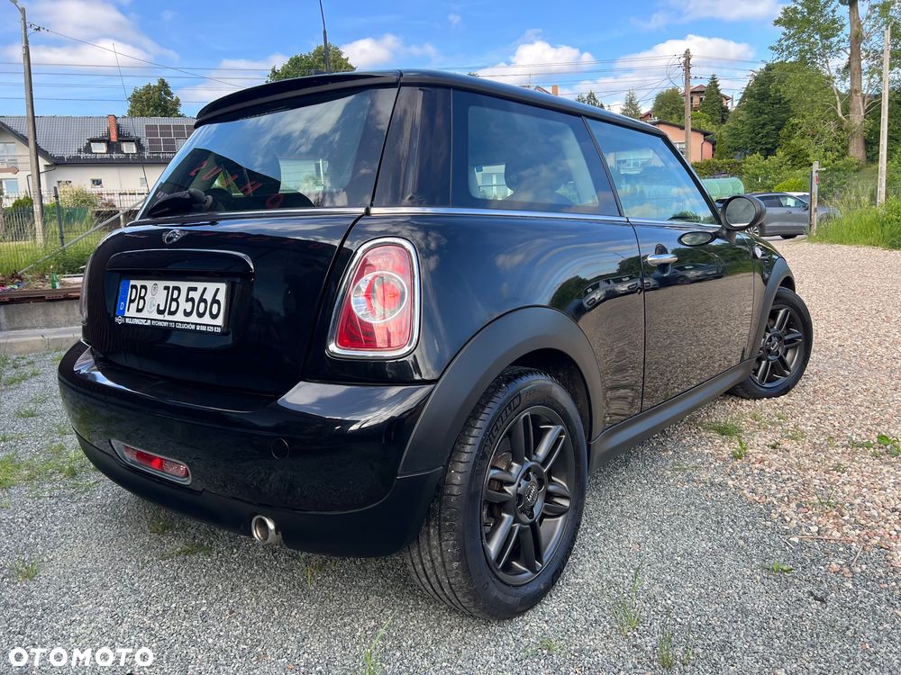 MINI Cooper D Bayswater - 10
