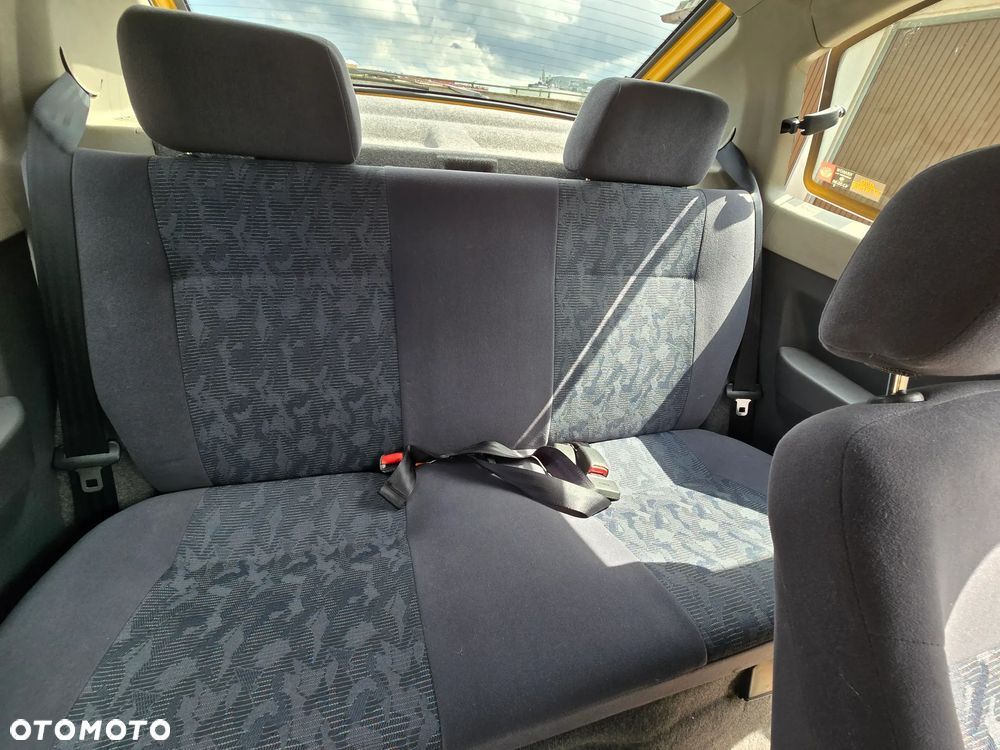 Daewoo Nexia 1.5 GL - 32