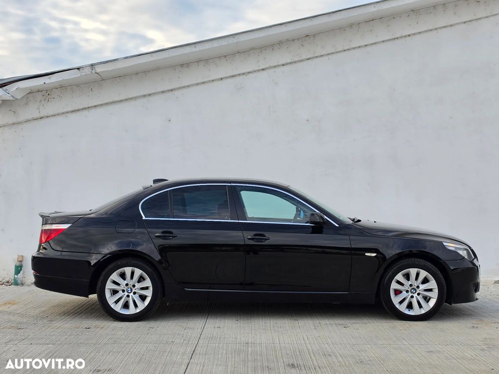 BMW Seria 5 520d Aut. Edition Exclusive - 8