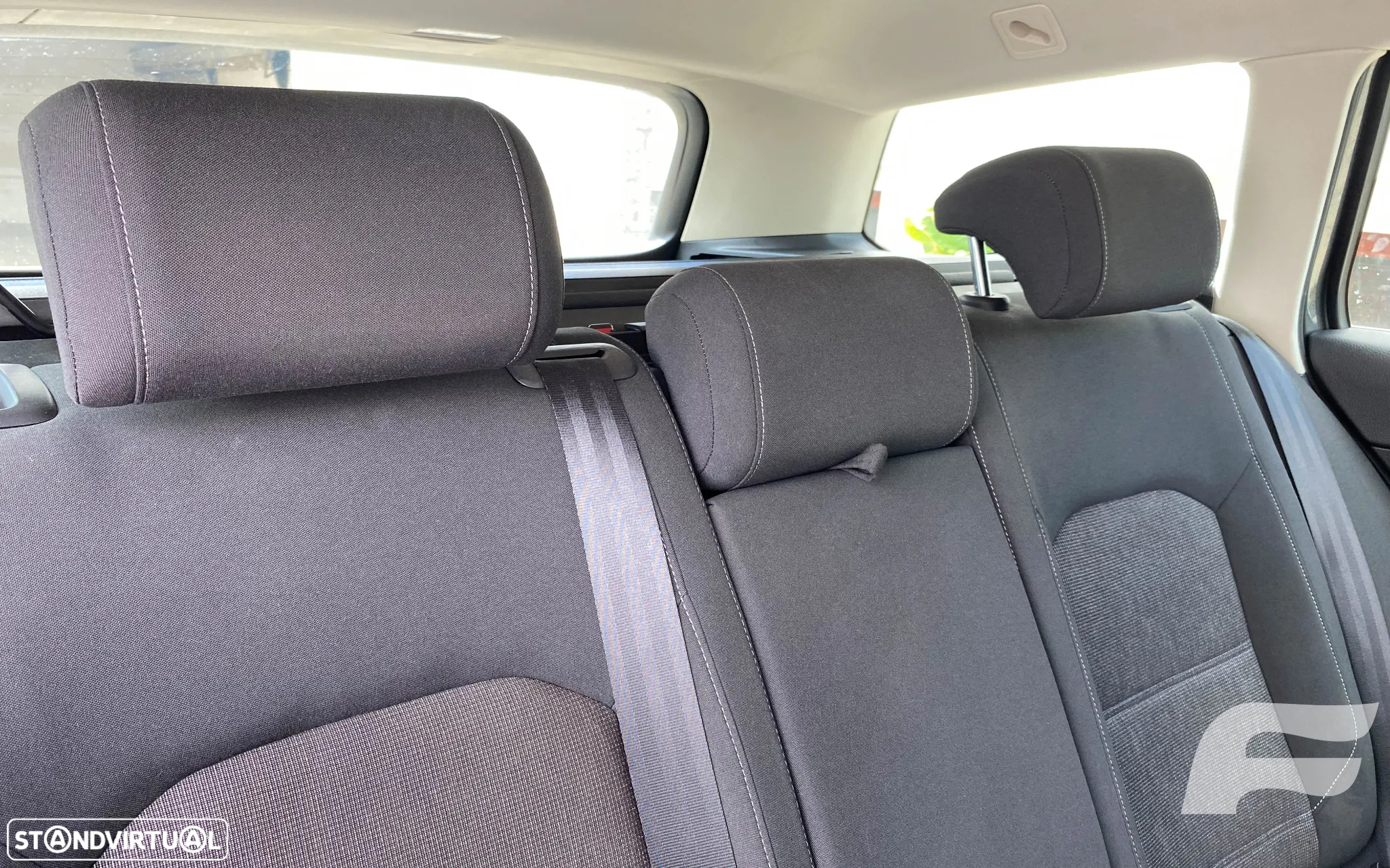 VW Passat Variant 2.0 TDi Confortline DSG - 20