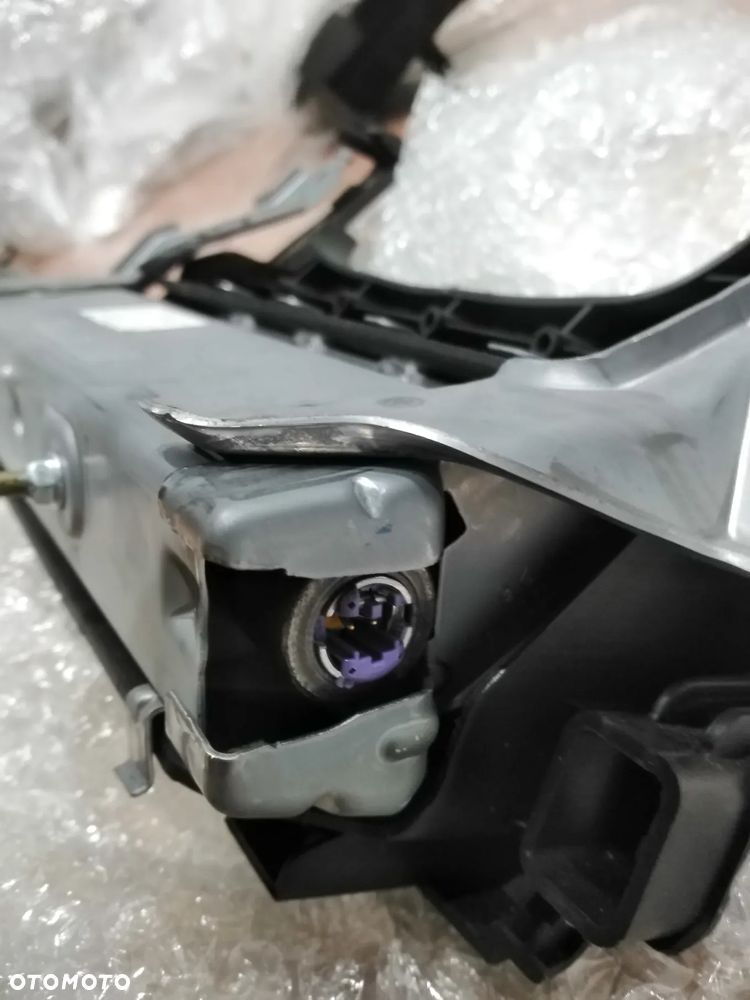 MITSUBISHI OUTLANDER PO LIF poduszka powietrzna na nogi wersja europejska - 4