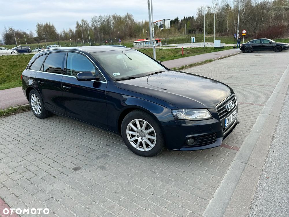 Audi A4 Avant 2.0 TDI DPF Ambition - 8