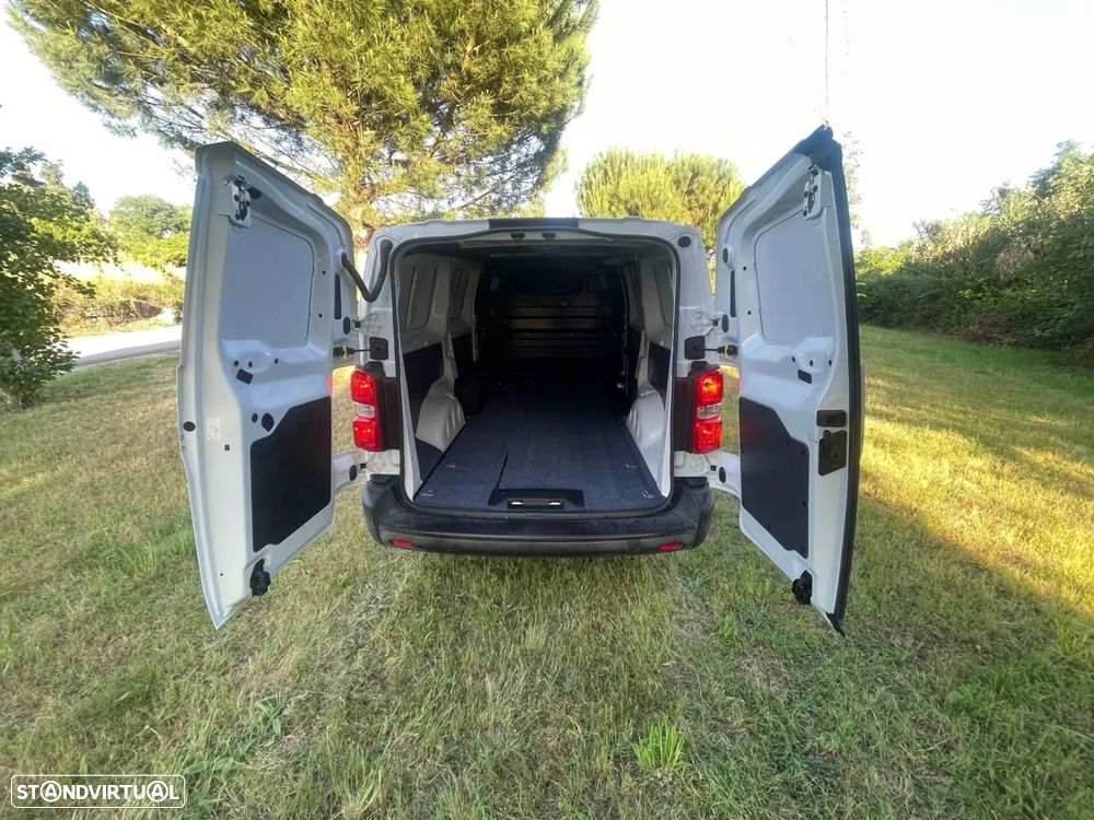 Fiat e-Scudo L3 (75-kWh) - 21