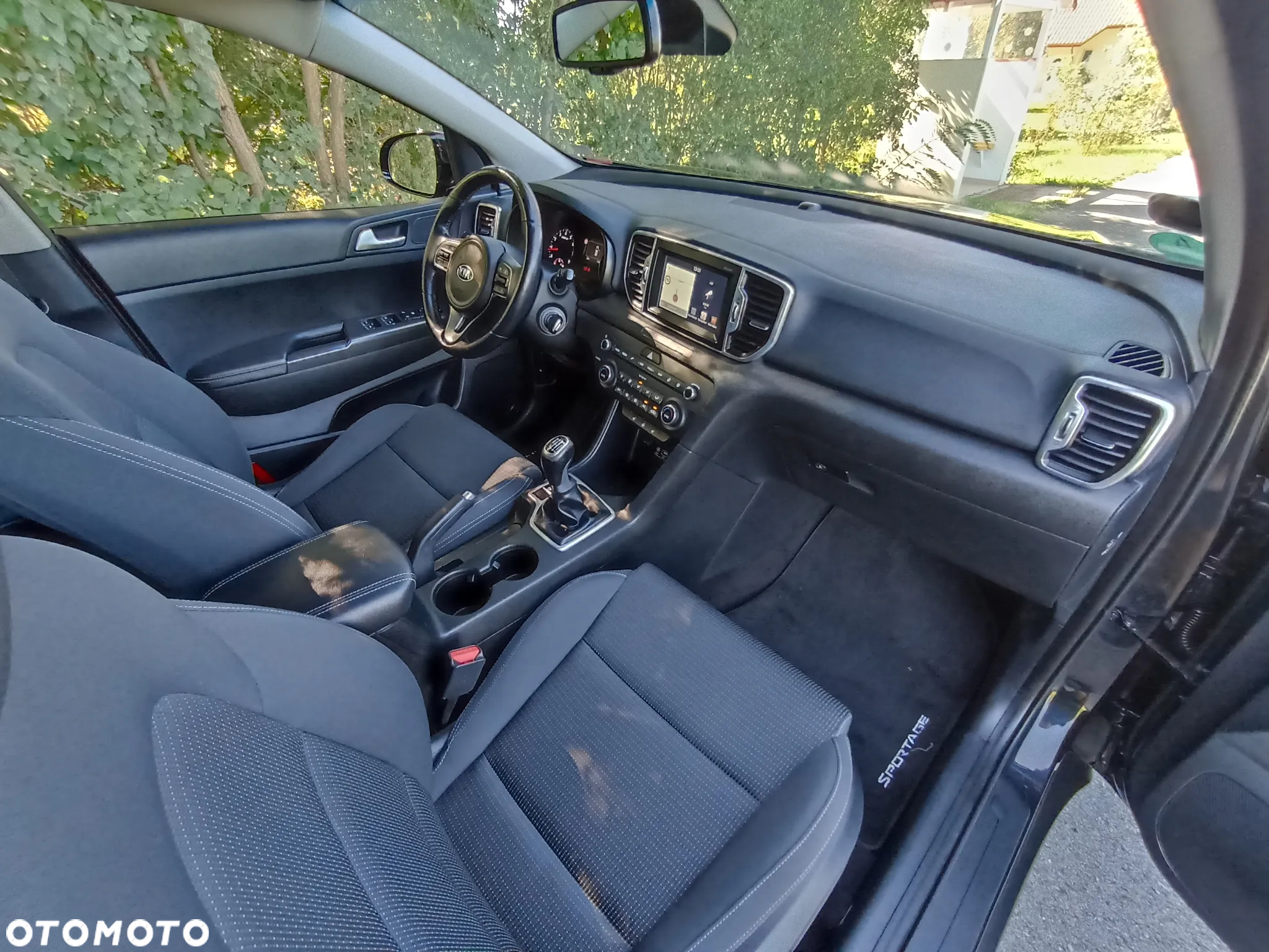 Kia Sportage 1.6 GDI 2WD Dream-Team Edition - 6