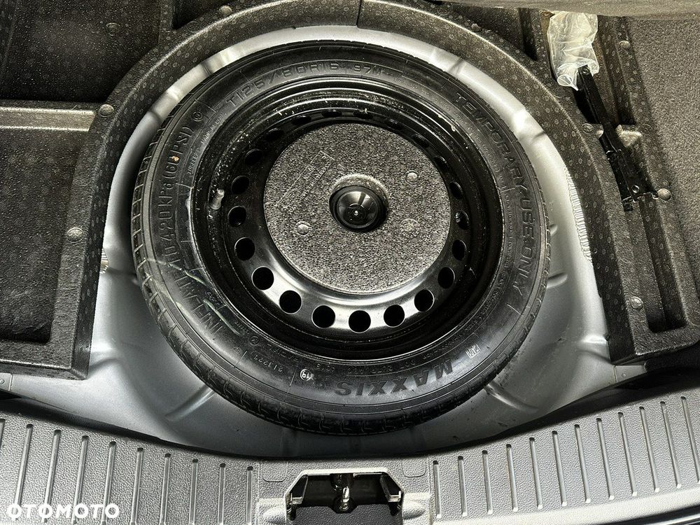 Ford C-MAX 2.0 TDCi Start-Stop-System Titanium - 38