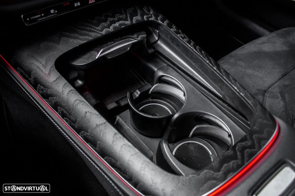 Mercedes-Benz E 220 d AMG Line - 25