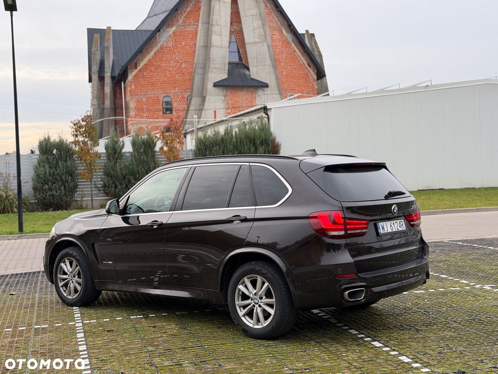 BMW X5 xDrive35i - 9