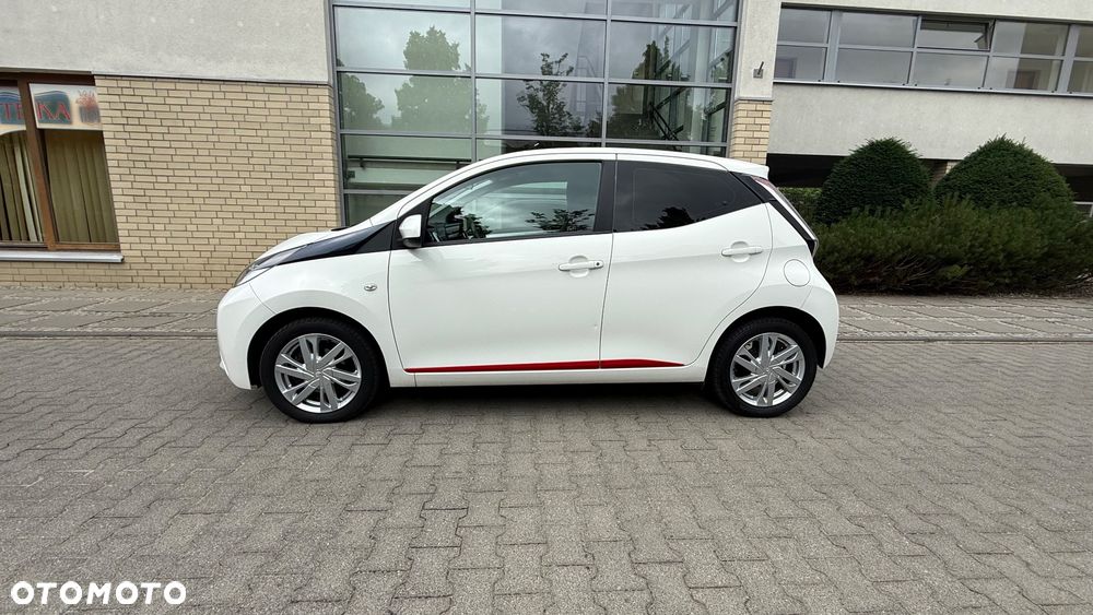 Toyota Aygo x-clusive Style Selection - 5