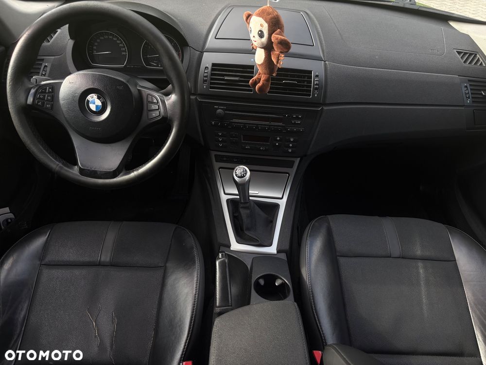 BMW X3 2.0d - 16