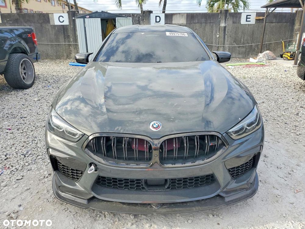 BMW M8 - 6