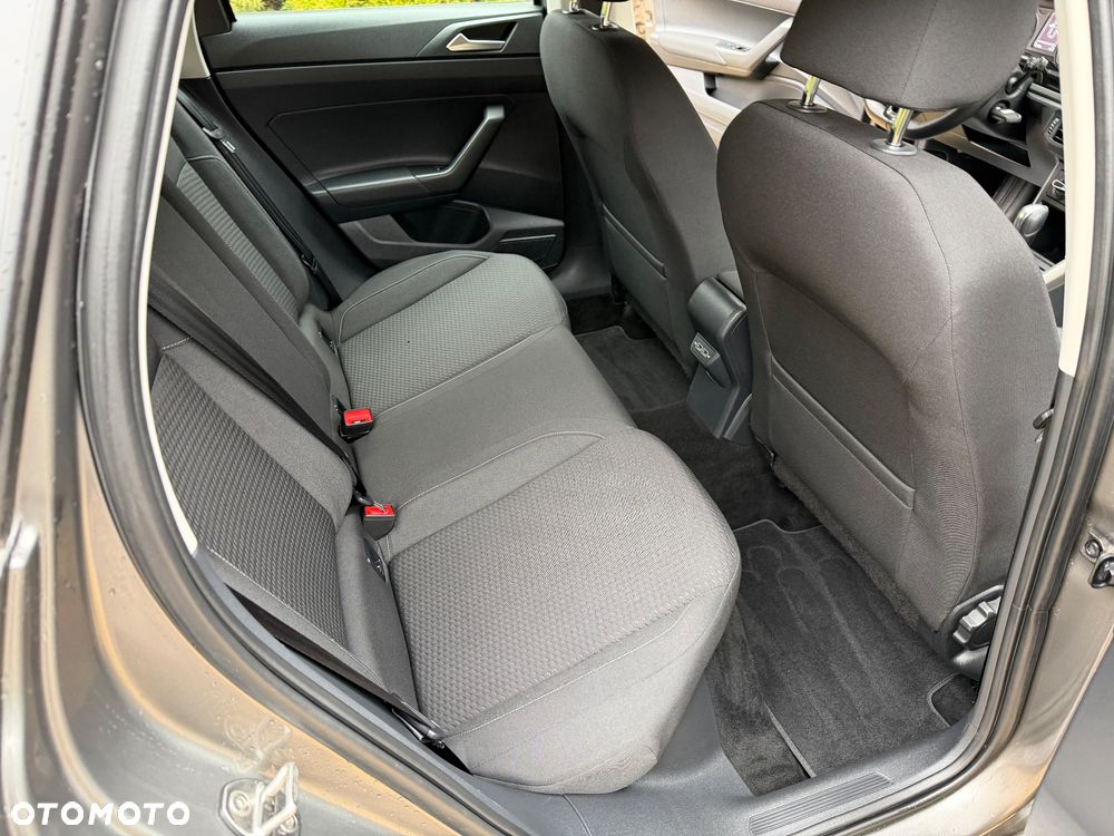 Volkswagen Polo 1.6 TDI SCR DSG Comfortline - 18