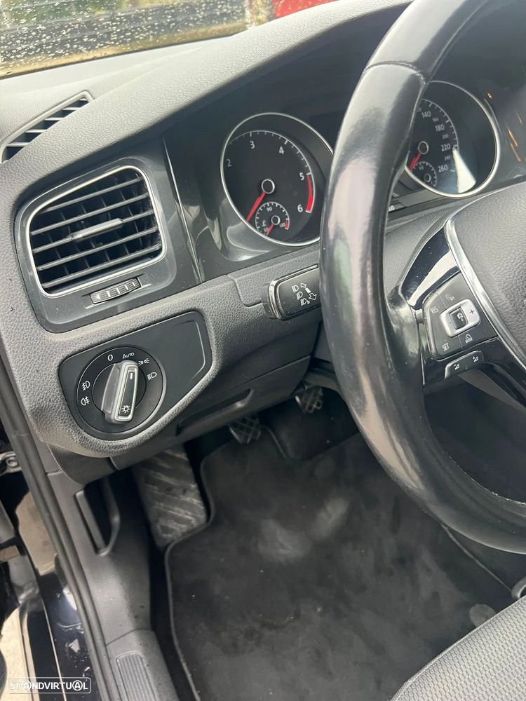 VW Golf Variant 1.6 TDi Confortline - 6