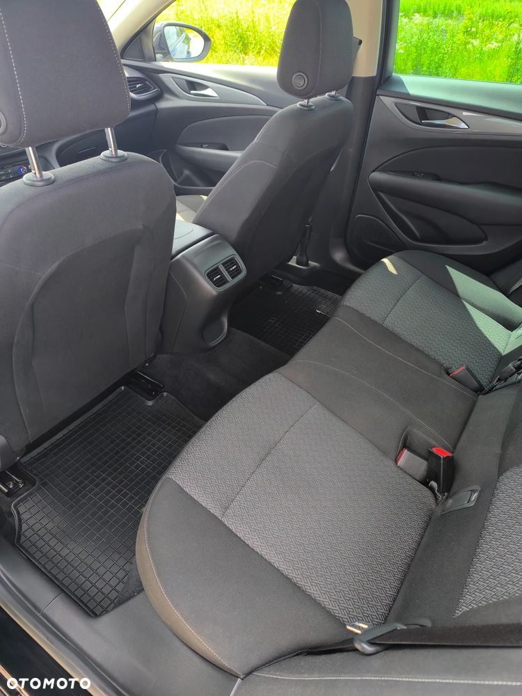 Opel Insignia 1.5 T Elite S&S - 27