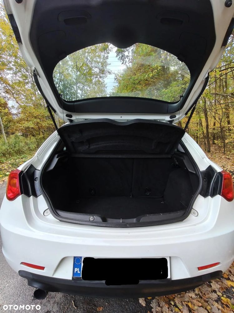 Alfa Romeo Giulietta 1.4 TB - 10