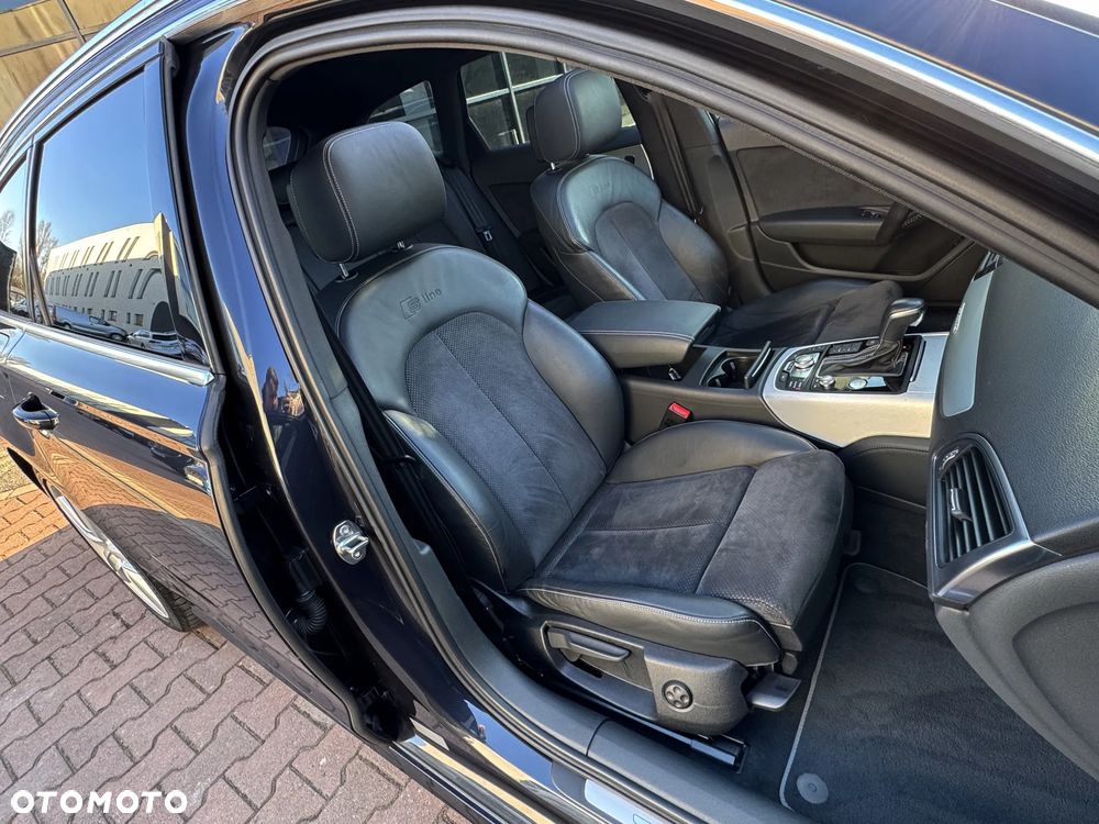 Audi A6 Avant 2.0 TDI quattro S tronic - 21