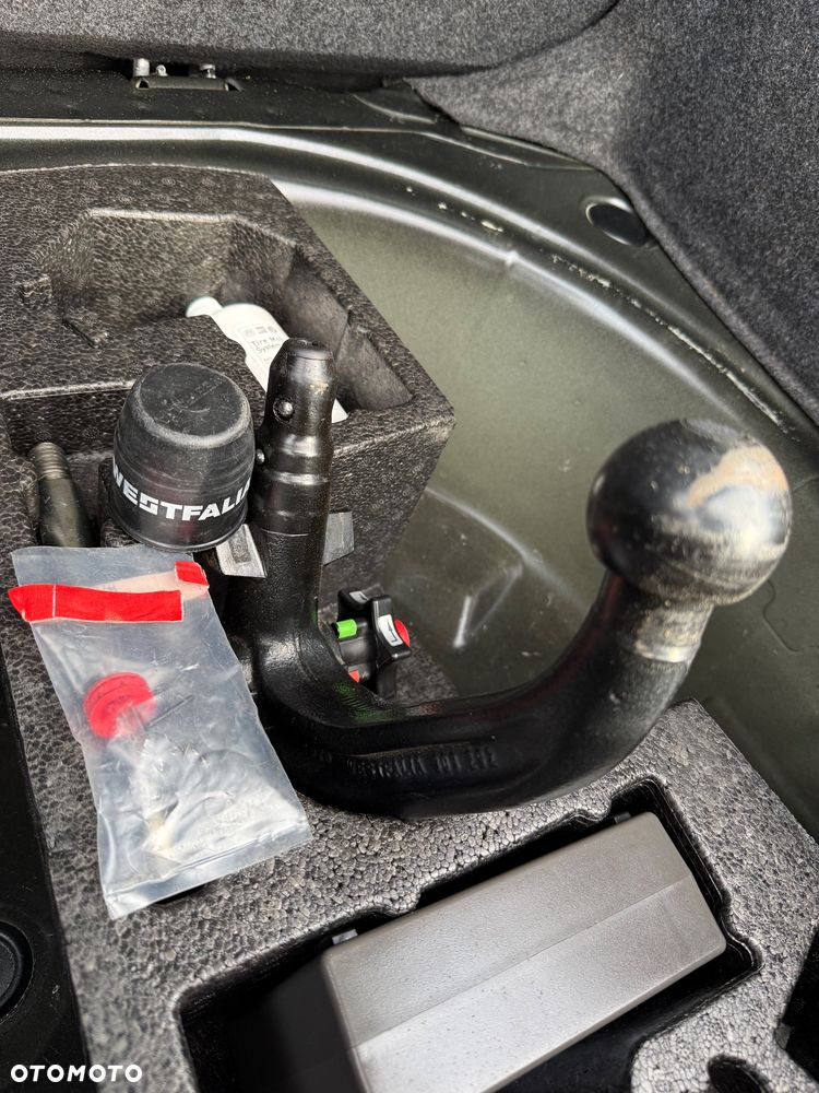 Seat Ibiza 1.2 TSI CONNECT - 33