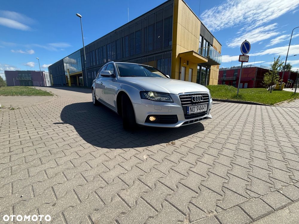 Audi A4 Avant 2.0 TDI e DPF Ambiente - 6