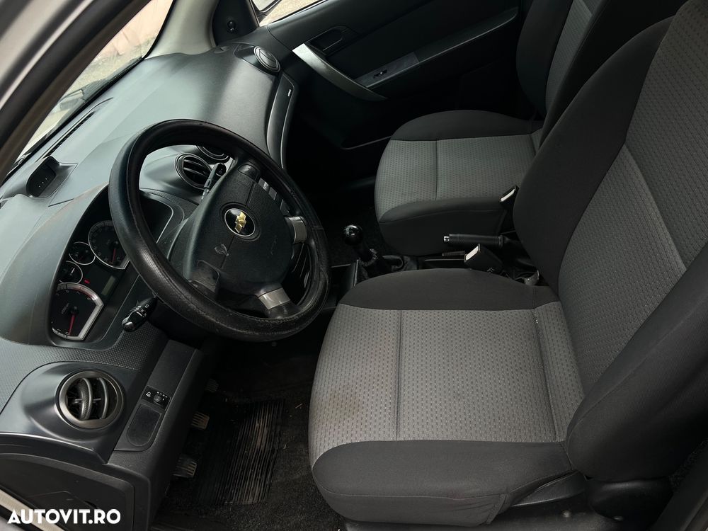 Chevrolet Aveo 1.2i BASE - 5