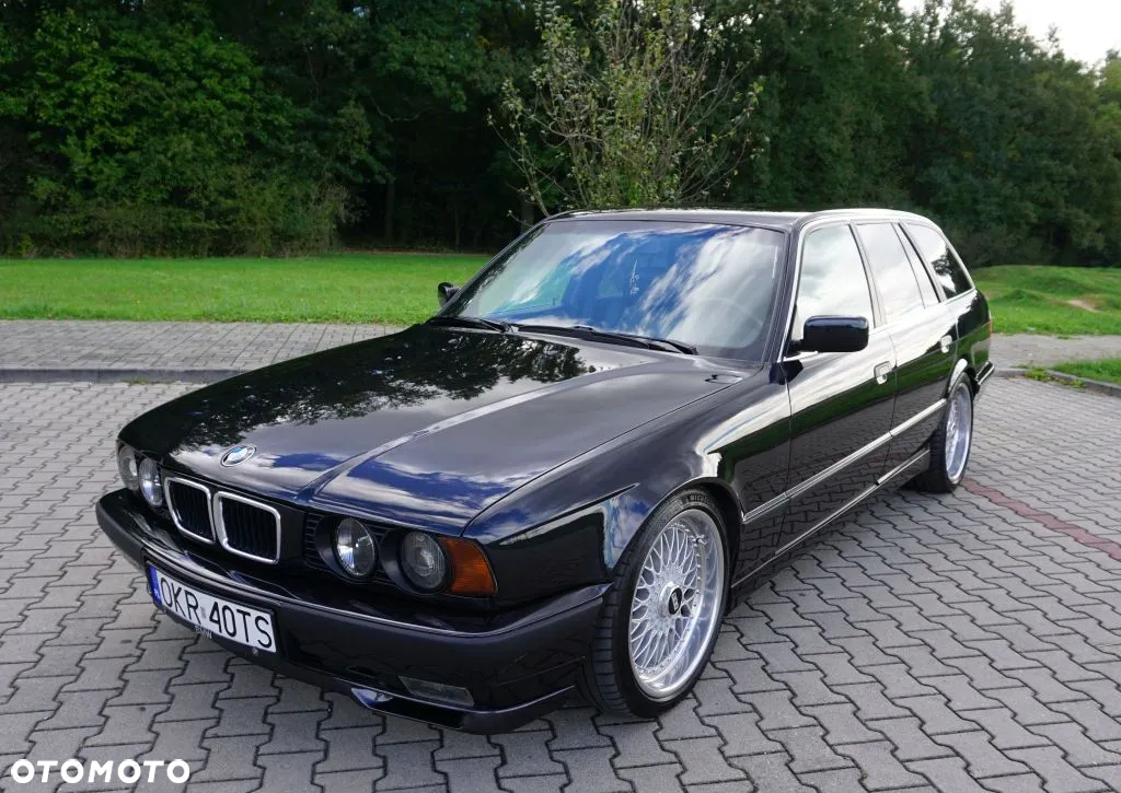 BMW Seria 5 540i - 4