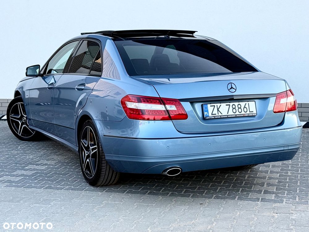 Mercedes-Benz Klasa E - 17