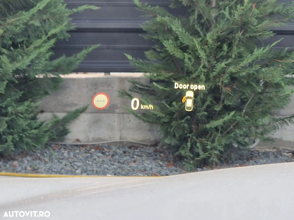 BMW Seria 3 320d xDrive GT Aut. M Sport - 32