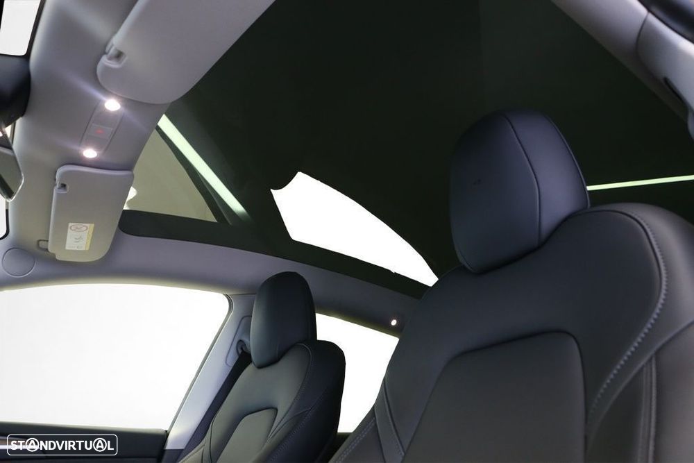 Tesla Model Y Tração Traseira - 9