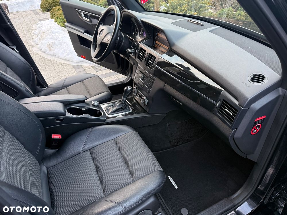 Mercedes-Benz GLK 200 CDI (BlueEFFICIENCY) 7G-TRONIC - 12