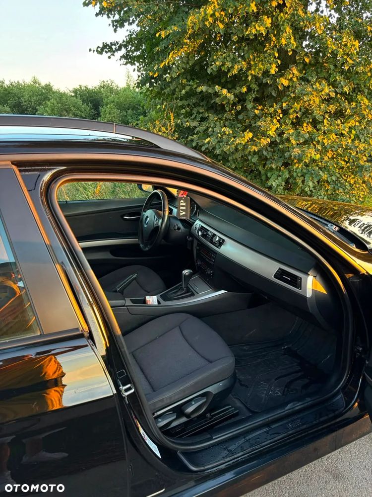 BMW Seria 3 320d DPF - 11