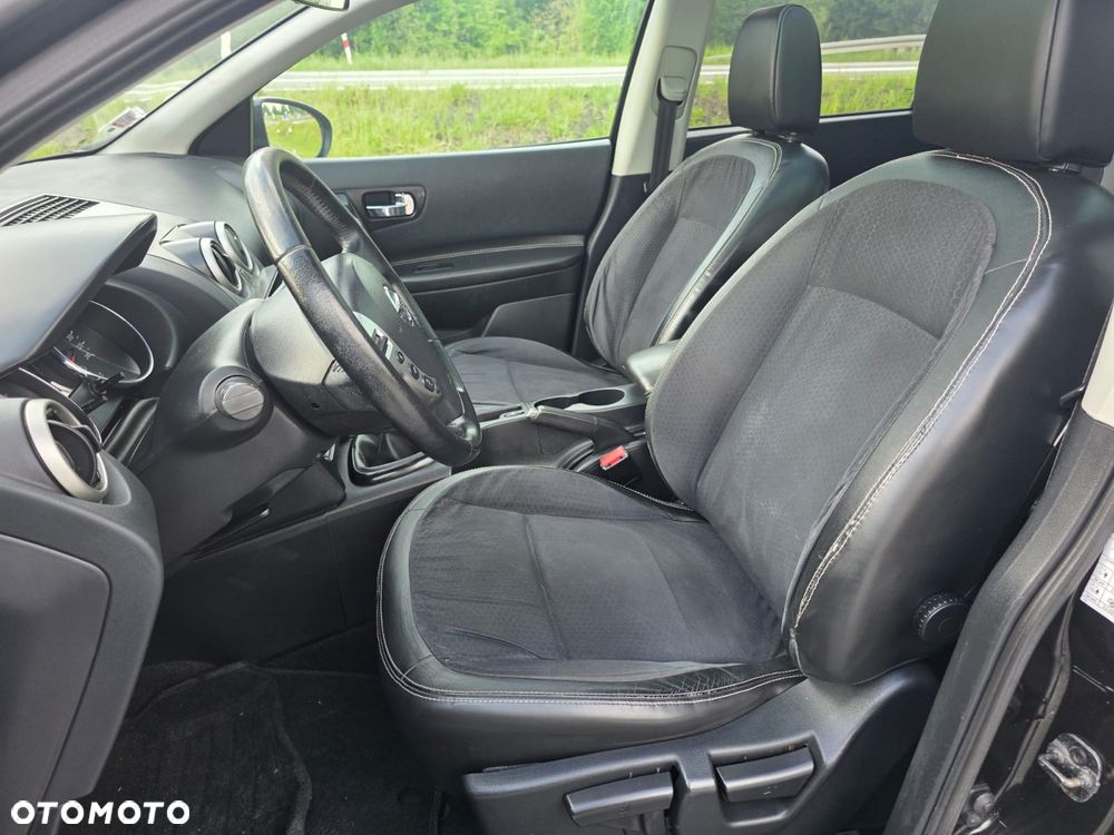 Nissan Qashqai - 11