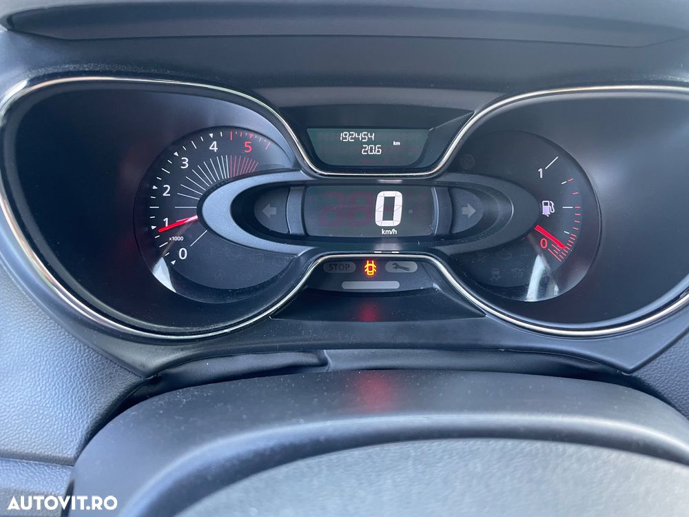Renault Captur - 27
