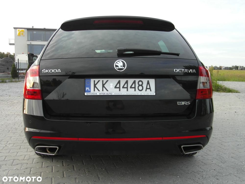 Skoda Octavia 2.0 TDI (Green tec) DSG RS - 6