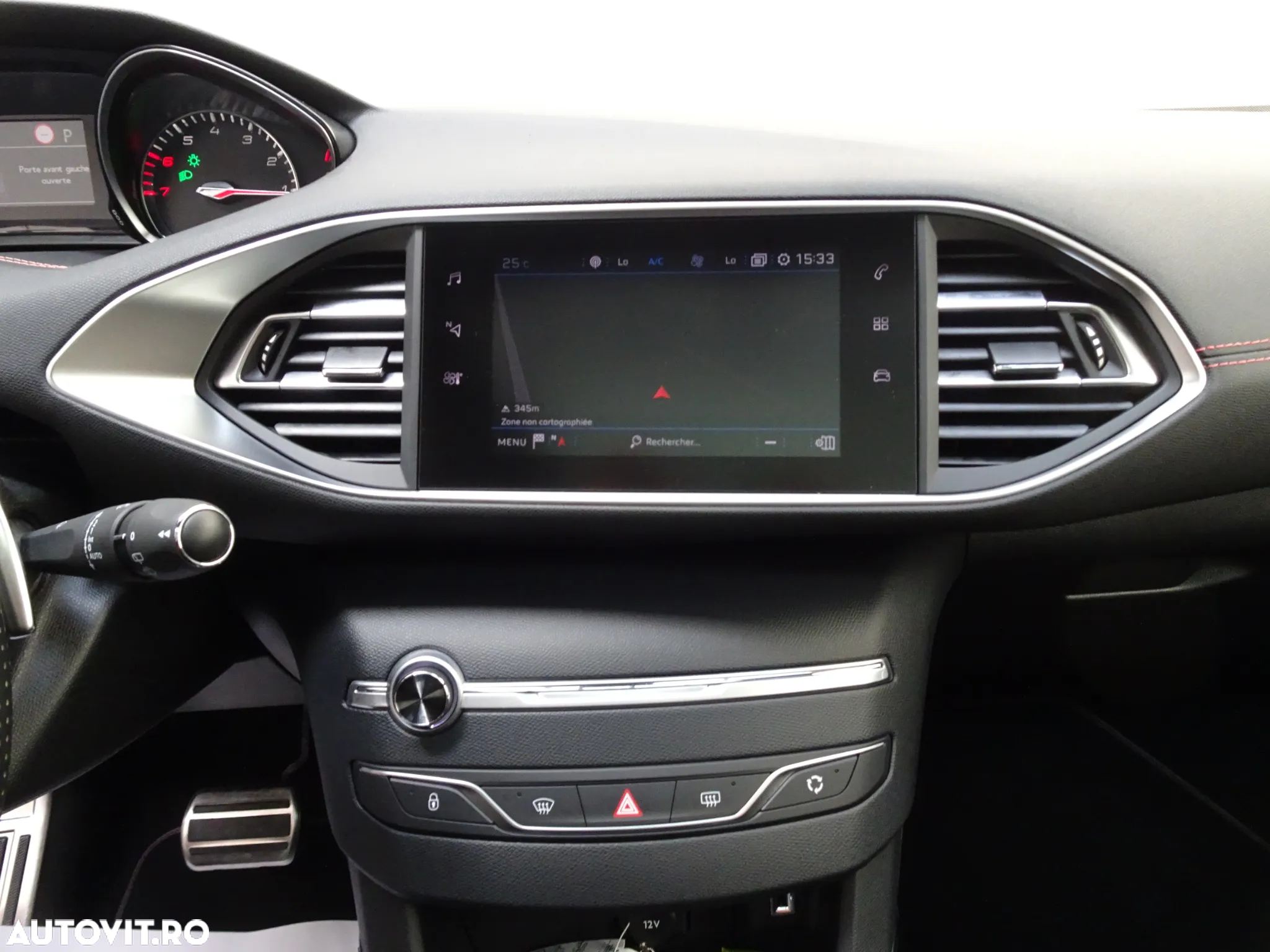 Peugeot 308 1.2L PureTech 130 S&S EAT8 GT - 24