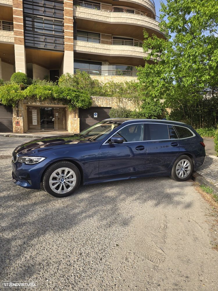 BMW 330 e Aut. - 4