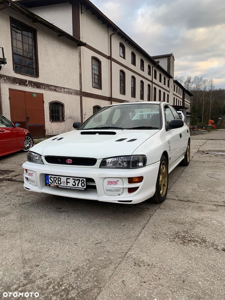 Subaru Impreza 2.0 GT - 1
