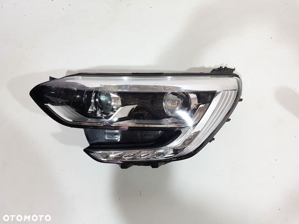 RENAULT MEGANE IV 4 LAMPA PRZÓD PRZEDNIA LEWA 260603157R EUROPA ORYGINAŁ
