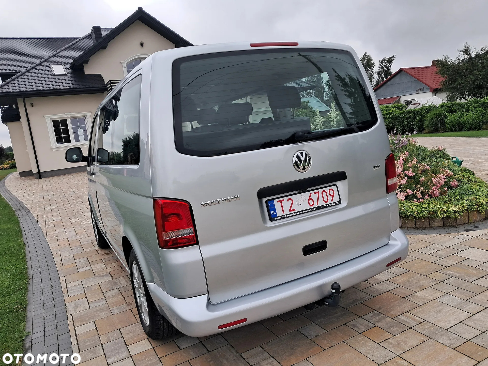 Volkswagen Multivan - 3