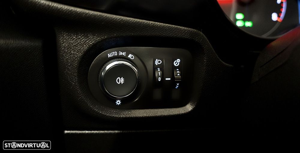 Opel Corsa 1.5 D Edition - 9