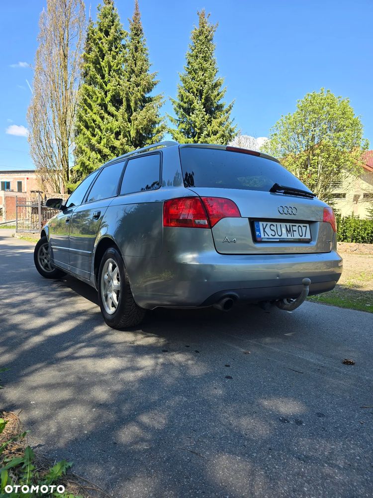 Audi A4 Avant - 8
