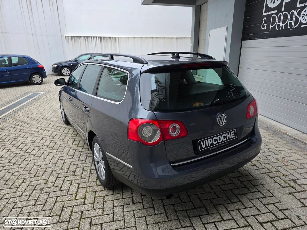 VW Passat Variant 1.6 TDI Confortline BlueMotion - 24