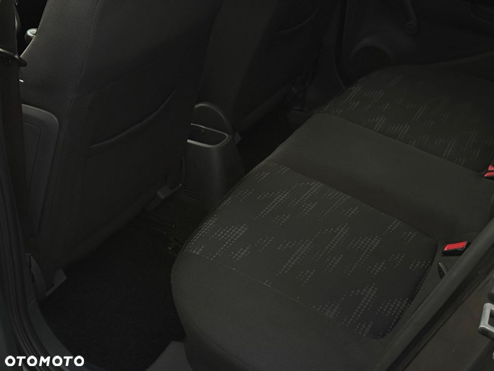 Opel Corsa 1.4 16V Edition - 16