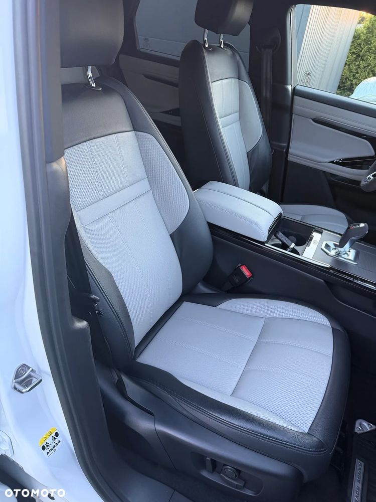 Land Rover Range Rover Evoque 2.0 D200 mHEV R-Dynamic SE - 26