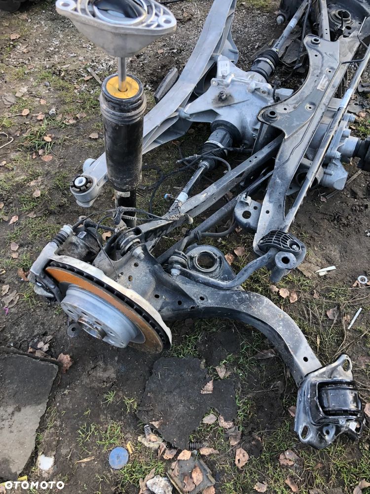 BMW U06 U10 U11 4X4 XD AMORTYZATOR ZWROTNICA WAHACZ TYŁ LEWY LUB PRAWY gwa!!! - 1