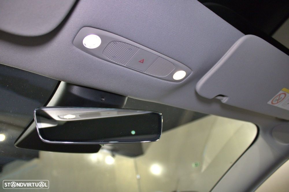 Tesla Model 3 Long Range Tração Traseira - 30