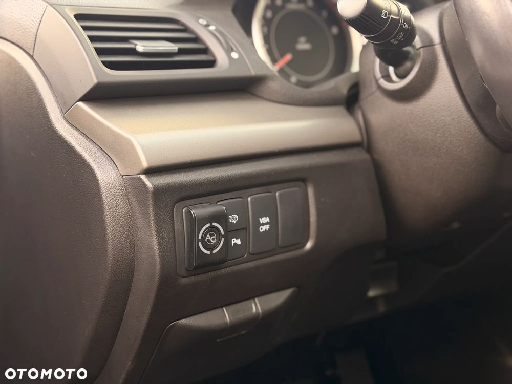 Honda Accord 2.0 Elegance - 28