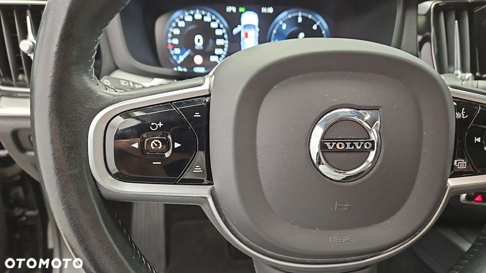 Volvo V60 Cross Country D4 AWD - 16