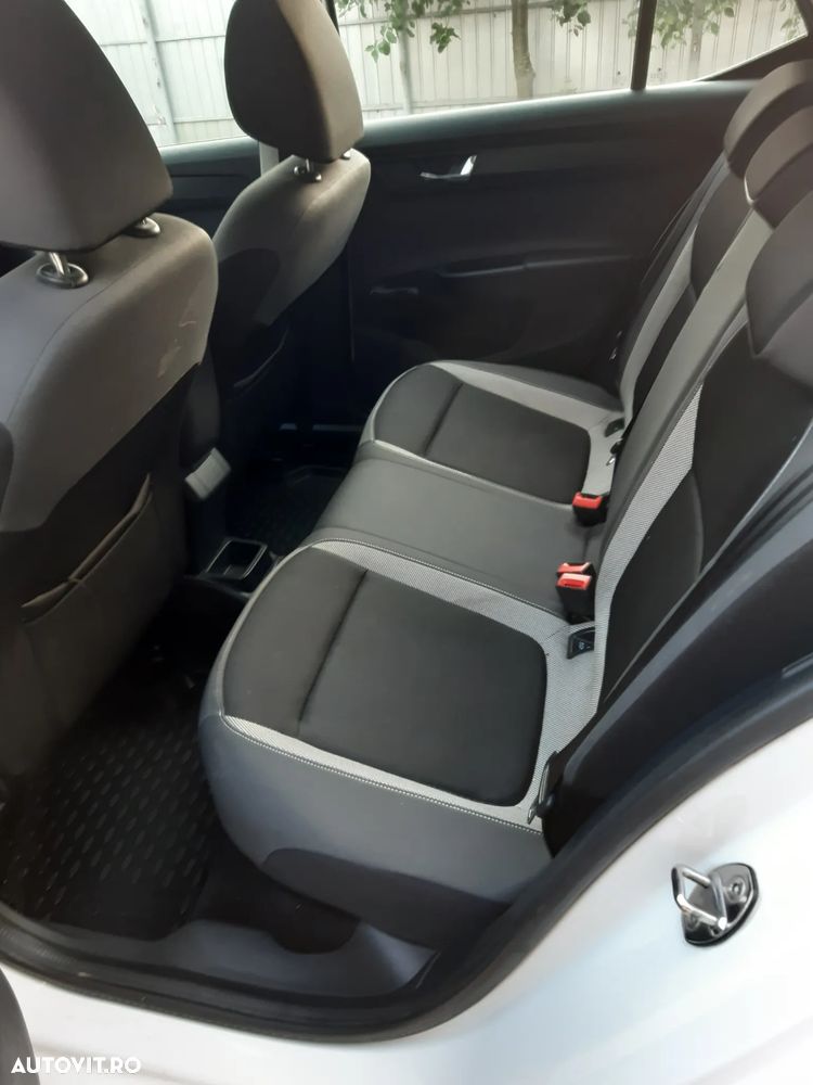 Skoda Fabia 1.0 TSI Ambition - 16