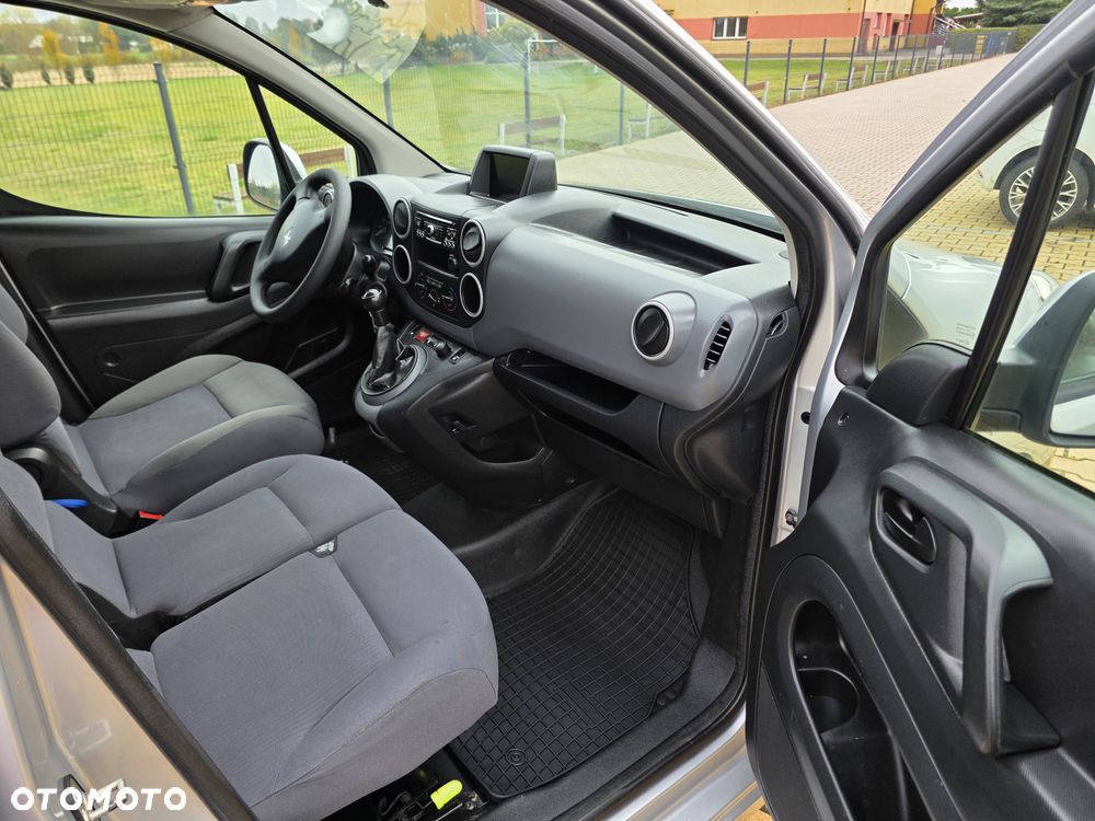 Peugeot Partner - 17