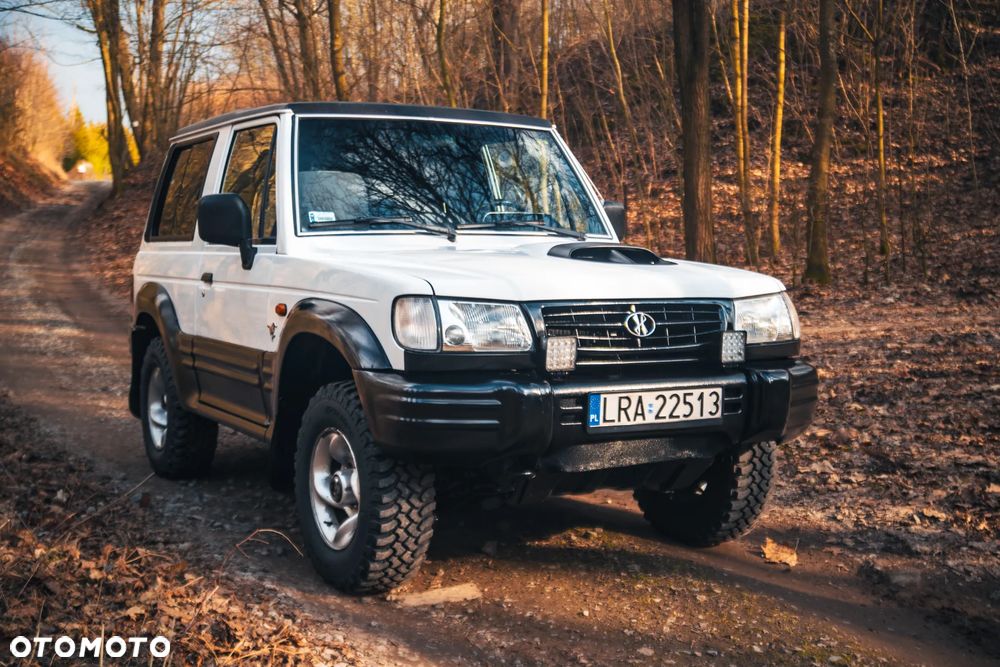 Hyundai Galloper - 2